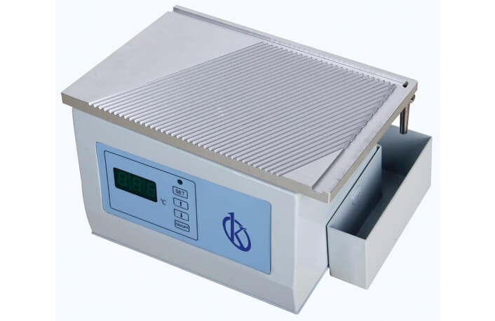 Sector Adaptations of the YR458 Paraffin Trimmer: Optimizing Use Across Clinical, Industrial, Food, Veterinary, and Educational Fields