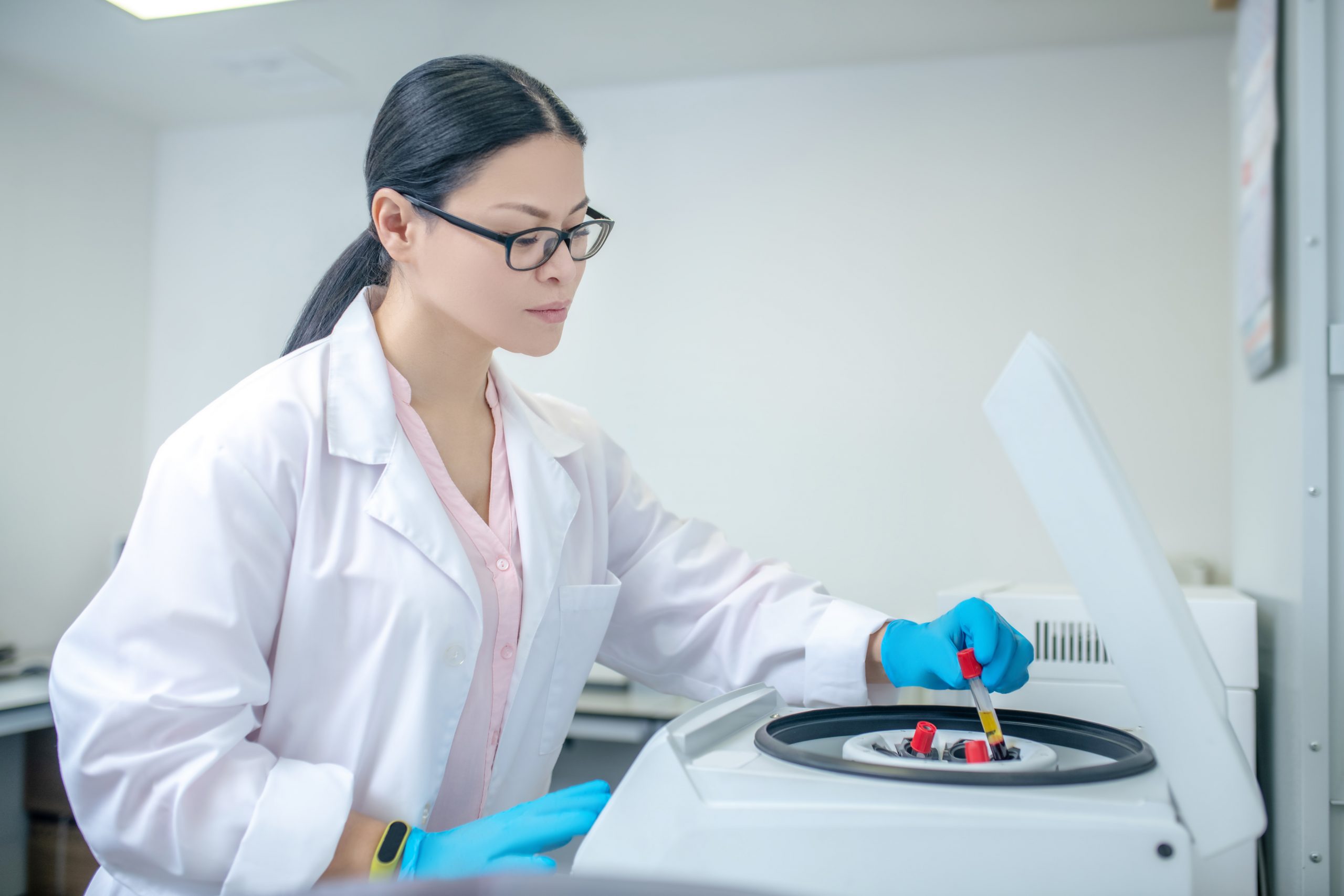 Ultracentrifuge: rpm and gravity